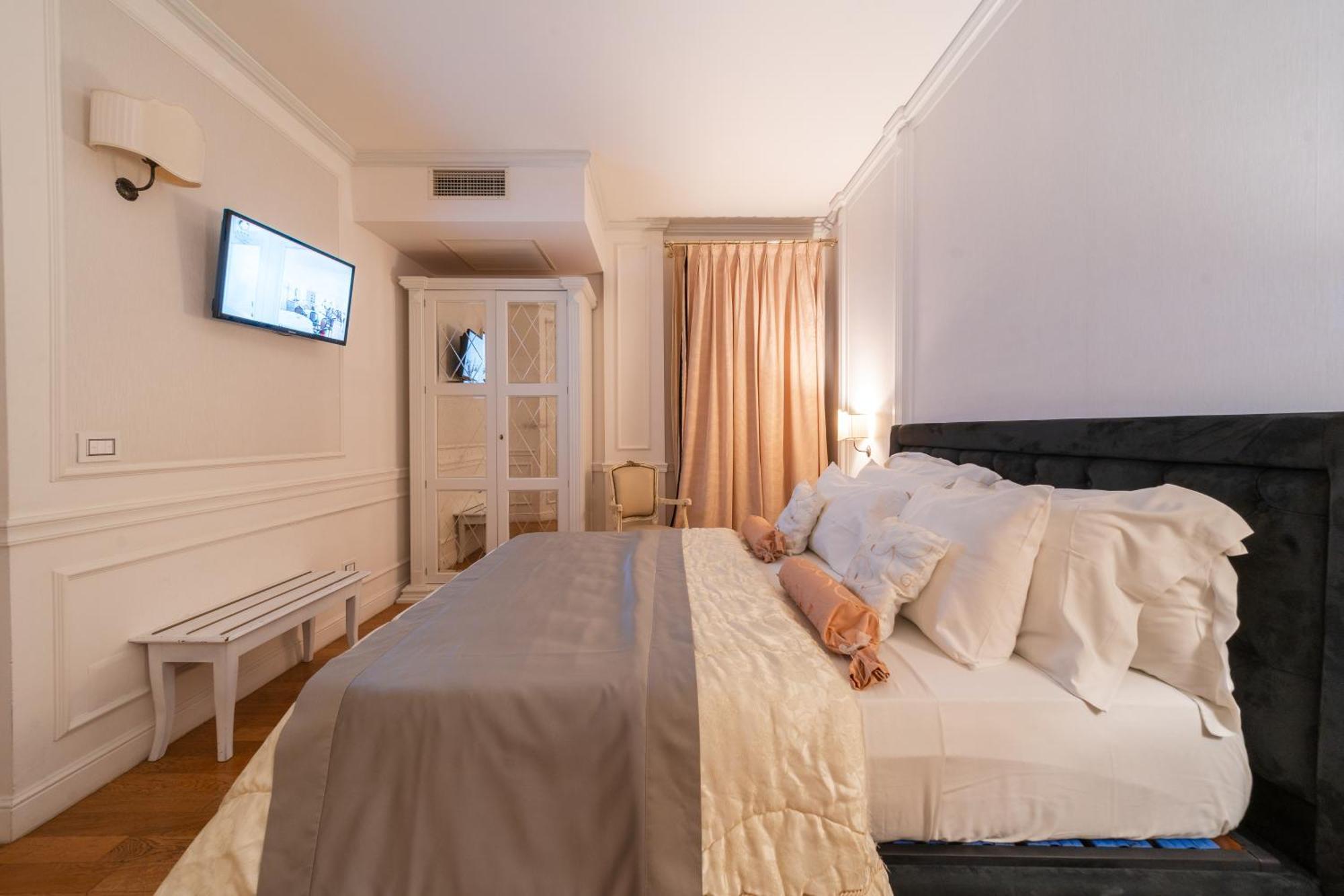 Tesoretto Hotel Poggiardo Kültér fotó